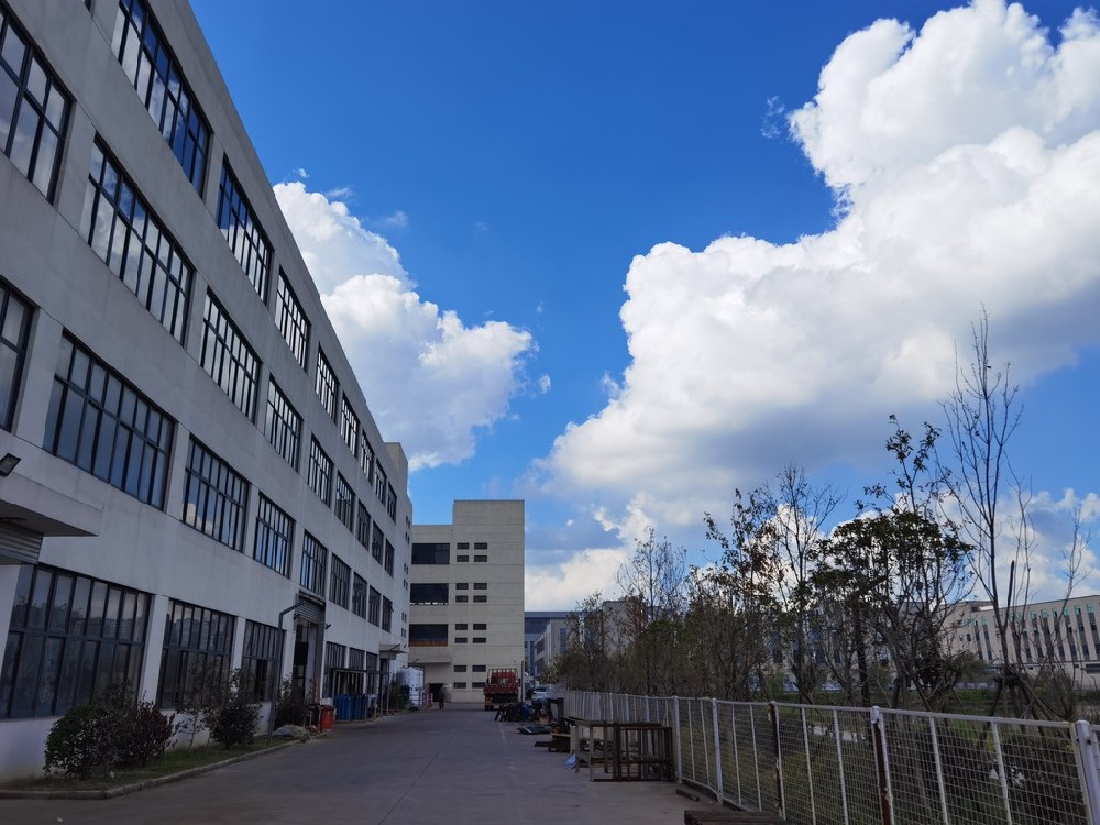 長(zhǎng)三角地區(qū)鈑金焊接廠(chǎng)穩(wěn)健發(fā)展的秘訣：嘉興鼎實(shí)機(jī)械制造股份有限公司的發(fā)展之路-《鈑金與制作》雜志