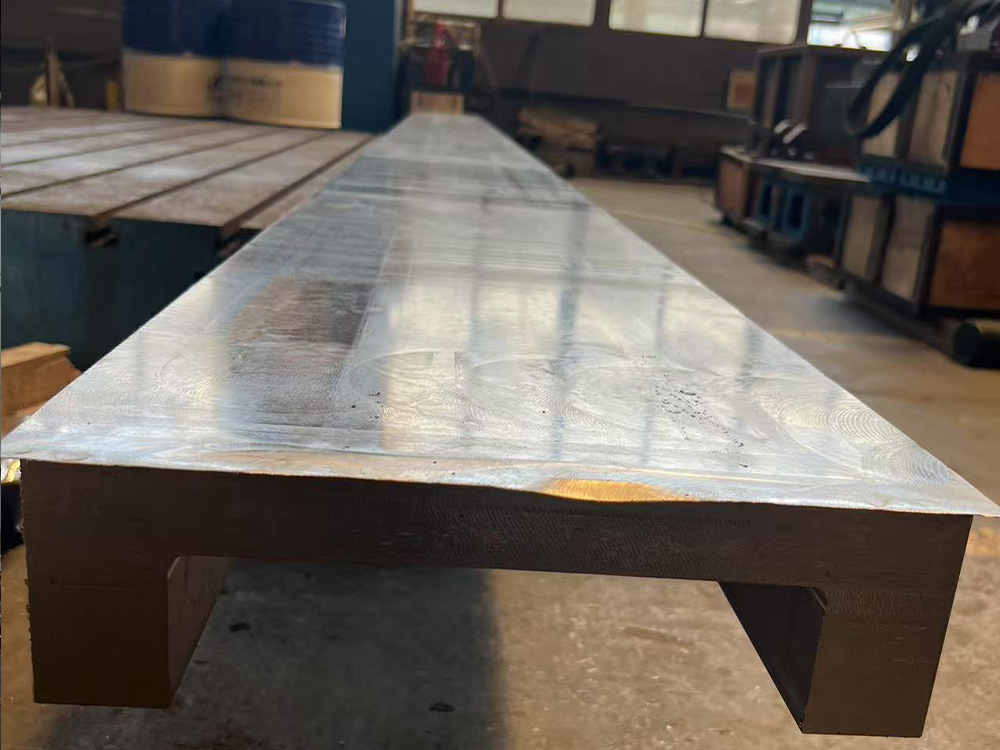 鋼板銑面開槽加工.jpg /static/upload/image/20250802/1754099623877522.jpg